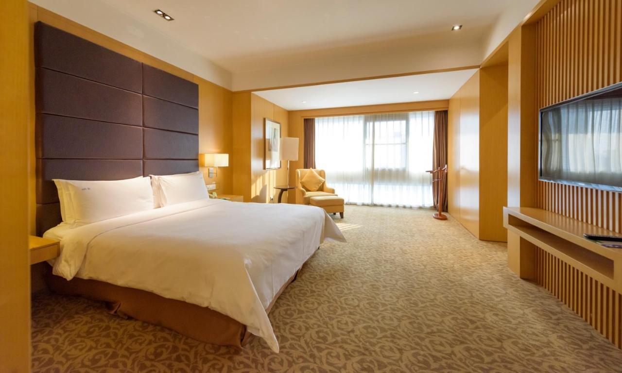 Holiday Inn Shijiazhuang Central By Ihg Εξωτερικό φωτογραφία