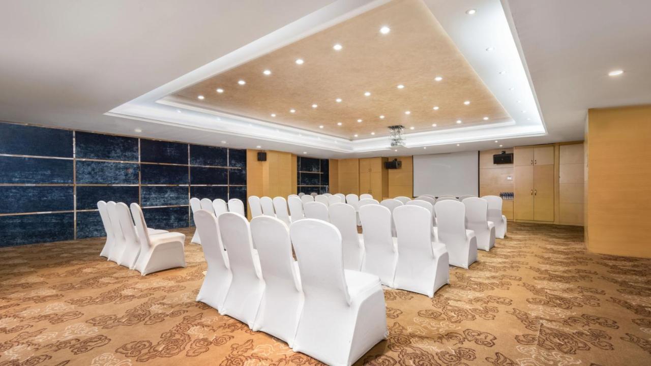 Holiday Inn Shijiazhuang Central By Ihg Εξωτερικό φωτογραφία
