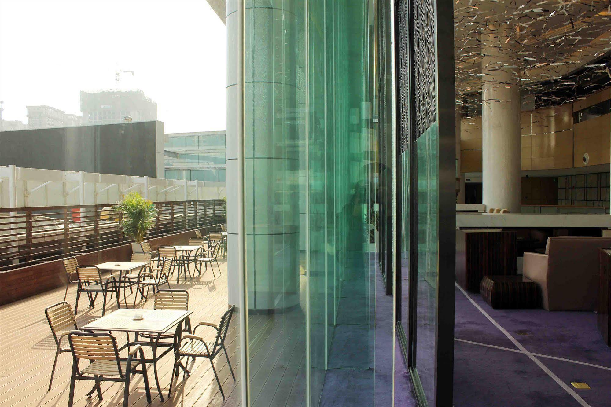 Holiday Inn Shijiazhuang Central By Ihg Εξωτερικό φωτογραφία